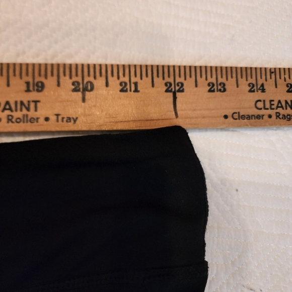 Ellen Fit cropped leggings - Picture 11 of 11